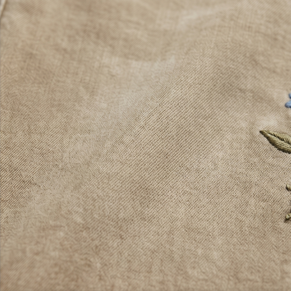 Emma™ | Embroidered Wide-Leg Tulip Hem Jeans